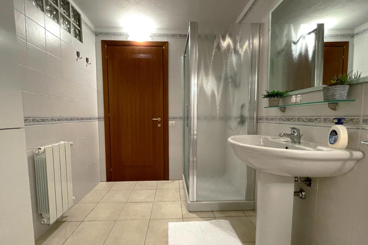Aristanis Home Vacation Apartment Ористано Экстерьер фото