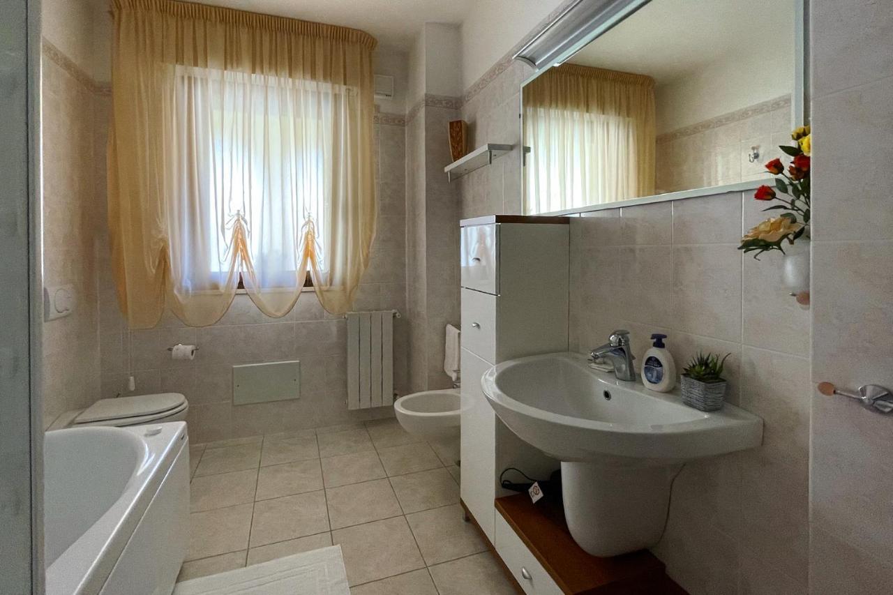 Aristanis Home Vacation Apartment Ористано Экстерьер фото