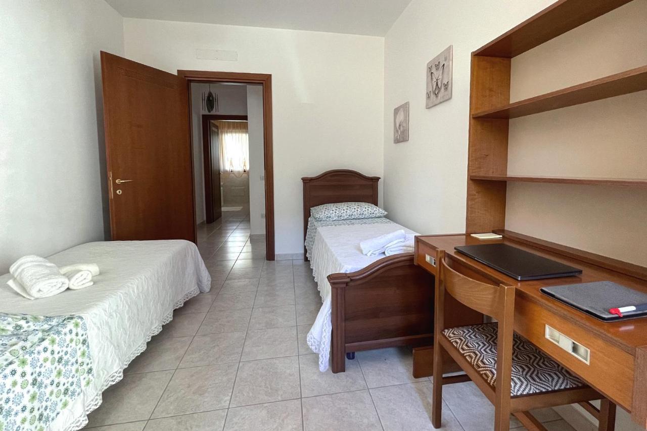 Aristanis Home Vacation Apartment Ористано Экстерьер фото